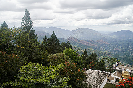 斯里兰卡美丽的森林和山地风景与林地热带天空土地建筑旅游农村丛林爬坡场地农场图片