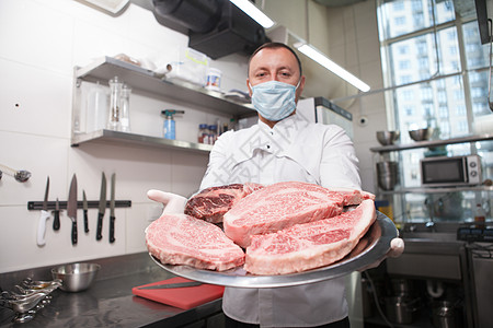 餐饮厨房专业厨师烹饪男人口罩牛扒食物安全职业餐厅卫生肺炎图片