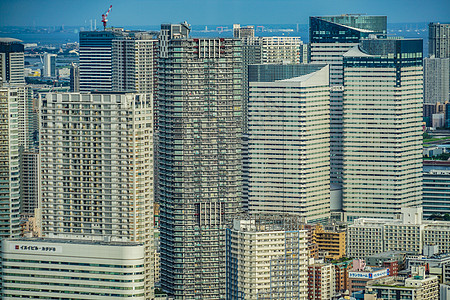 从观察甲板看到东京城市景色港区房地产房子建筑公寓机构天文台旅游高层晴天图片