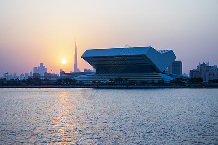 迪拜节市日落图书馆在现场的新建筑以及世界上最高的背景建筑海湾季节景观记录财富图书馆太阳建筑学访问天空图片