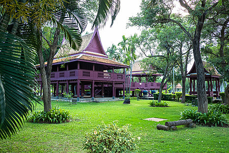 泰国传统古屋 亚洲文化建筑及热带花园 校对 Soup图片