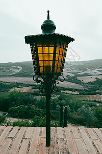 托斯卡纳风景和地标的美景 意大利夏季农业遗产村庄古董圆顶奇诺建筑学历史性教会旅游图片