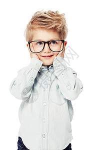 我只听到我想要的 一个可爱的小男孩 戴眼镜遮住他的耳朵图片
