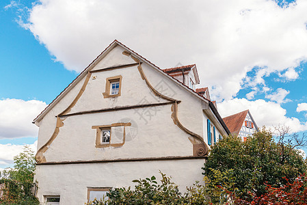 有美丽的室外装饰门面的传统小房子在德国 德国老砖瓦房房子古老欧洲城市德国建筑师木头建筑房屋木结构街道村庄国家建筑学历史旅游背景图片