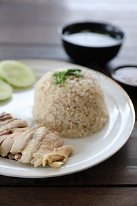 泰国食品美食鸡肉和大米食物文化香菜早餐鸡饭蔬菜盘子煮沸黄瓜饮食图片