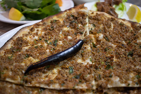 土耳其食品;土耳其披萨 拉哈马昆图片