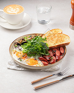 古典英语早餐和煎蛋美食菜单桌子盘子草药餐厅香肠面包咖啡店食物图片