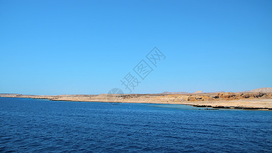 夏天 大海 美丽的海景 山和海 沙漠与大海的结合环境橙子假期国家沙丘曲线海洋矿物爬坡荒野图片