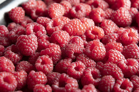 新鲜草莓顶部视图 浆果纹理的天然水果背景覆盆子收成果味植物饮食食物营养健康甜点粉色图片