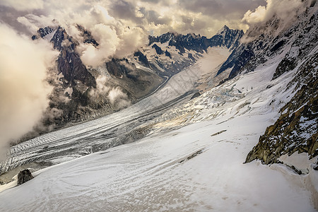 查莫尼克斯 法属阿尔卑斯山的地貌乡村国家戏剧性山脉风景冰川巅峰日落地方松树林天空图片
