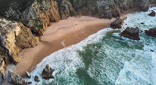 是欧洲最西端 葡萄牙阿罗伊拉海滩的空中观察吸引力海滩石头支撑海浪全景地标海景联盟天空图片