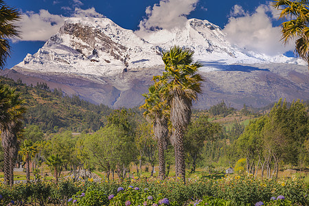 的Huascaran山和Yungay 秘鲁Ancash安第斯山脉雪灾山脉旅游荒野国际景观天空日落风景晴天雪山图片