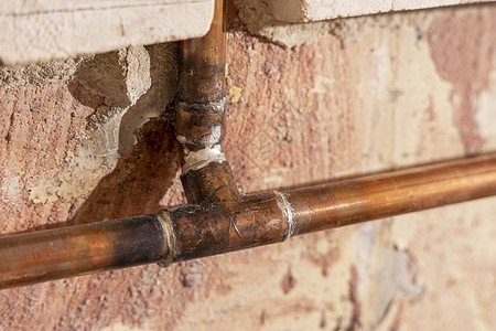 铜水管的焊接黄铜配件建造管子承包商硬件工作金属安装维修图片