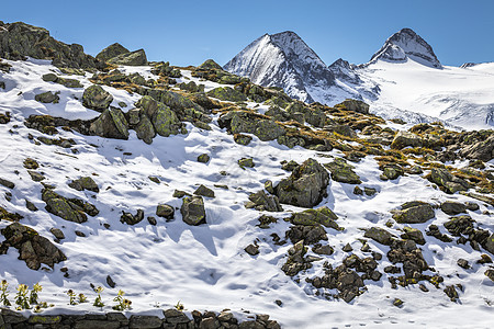 从瑞士努芬恩山口观测到的假期旅行气候变化雪山山岭环境天空登山山峰文化图片