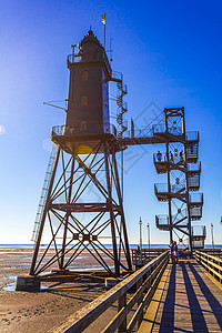 Dorum德国的黑灯塔Obervers和Wadden海景色观察者海滩纪念碑海浪海洋海标天空建筑学蓝色灯塔图片