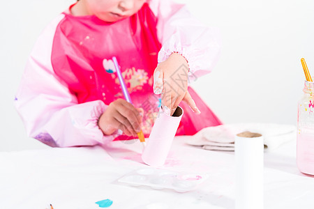 厕所纸卷手工艺孩子教育纸板管模式制作丙烯女性爱好绘画学校图片