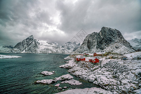 挪威Lofoten的美丽自然景观风景海岸全景房子岛屿旅行峡湾村庄海洋港口图片