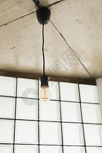 挂在客厅天花板上的旧灯泡奢华玻璃辉光枝形建筑学金子艺术餐厅房间活力图片