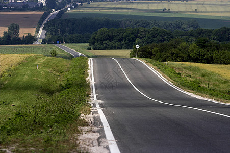 高速公路汽车航程速度爬坡天气旅行赛道地平线天堂场地图片