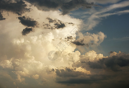 云冰雹气氛多云蓝色自由天空白色高度云景天气图片
