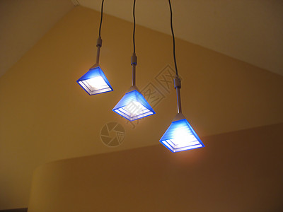 三光束蓝色吊灯摆设公寓正方形电线装饰活力灯笼射线图片