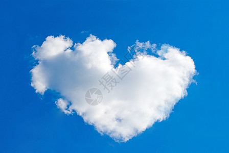 一个大云像一颗心图片