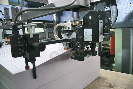 印刷厂齿轮商业纽扣图书控制生产质量力量青色技术图片