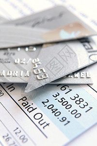 剪切信用卡预算欠款紧缩数字薪酬债务兴趣周转现金贷款图片