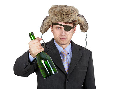 戴帽子耳露的俄罗斯商务人士 愿意喝酒精酒图片