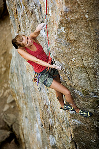攀岩者力量闲暇假期首脑危险喜悦神经冒险挑战峭壁图片