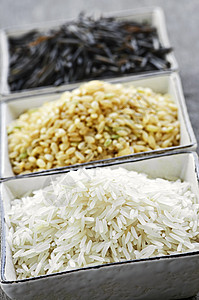 三碗大米正方形长粒荒野食物黑色制品香米种子棕色粮食图片