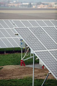 太阳能发电厂设备风暴能源力量地球太阳能太阳太阳能板特约夫创新背景图片