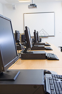 计算机室电缆家具教育老鼠展示椅子工作实验室技术房间图片