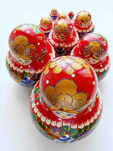 俄罗斯巢笼女士团体传统纪念品家庭女孩文化嵌套母亲木头图片