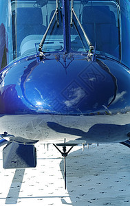 直升机锥体挡风玻璃飞机场直升飞机反射机场反思旅行技术财富背景图片