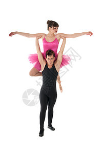 年轻夫妇的舞蹈芭蕾舞 孤立在白色背景演员平衡脚趾表演脚步裙子享受爱好拖鞋艺术家图片