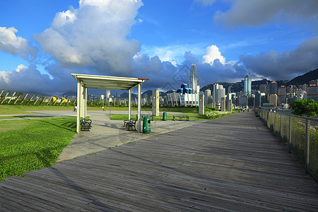 城市公园生活蓝色小路建筑摩天大楼公园植物景观环境太阳图片