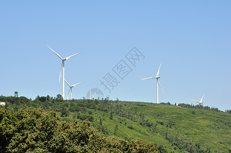 纯能源涡轮木头山脉涡轮机太阳发电机天气技术公园树木图片