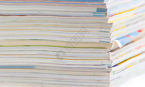 色彩多彩的杂志或文档堆栈  纸边背景商业教科书文章教育写作工作簿空白笔记本出版物白色图片
