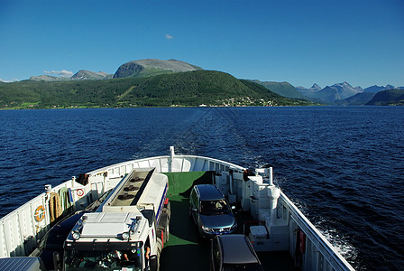 游轮甲板白色运输海景货运货物巡航渡船载体船只旅行背景