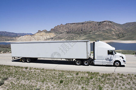 便携式住房的运输沟通商业车辆卡车货物司机汽车加载交通安全图片