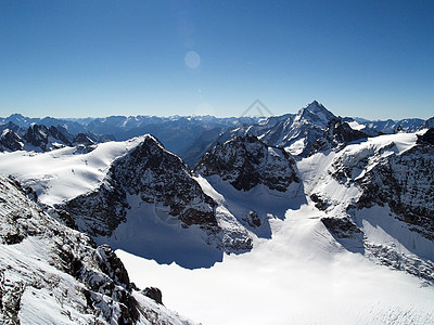 亚特利斯山地景观假期问候语乐趣家庭农村村庄旅行滑雪风景顶峰图片