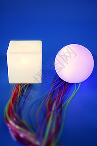 光平方和有彩色电线的球体网络技术黑色绿色电气塑料商业圆圈概念圆形图片