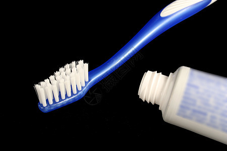 蓝牙刷和牙膏牙医设备口腔空腔白色牙齿卫生浴室保健刷子图片