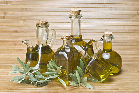 橄榄油调味品处女饮食玻璃瓶子生活绿色水晶酱料食物图片