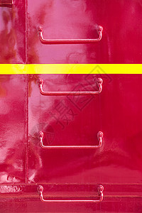 Caboose火车一侧的金属梯子图片