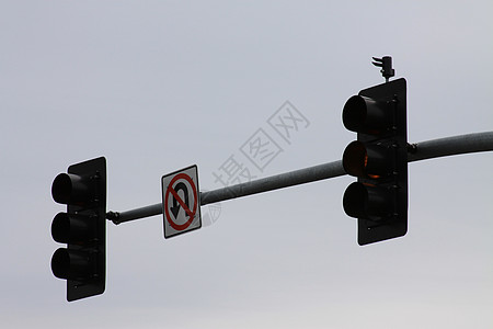 交通灯和交通标志执照天空发动机法律警告汽车测试车道字母街道图片