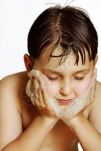 洗脸清洁洁净男性孩子泡沫肥皂卫生男生图片
