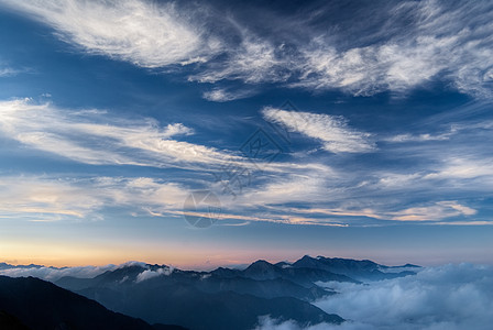 山云和山云顶峰爬坡天堂岩石高山国家蓝色晴天风景高地图片