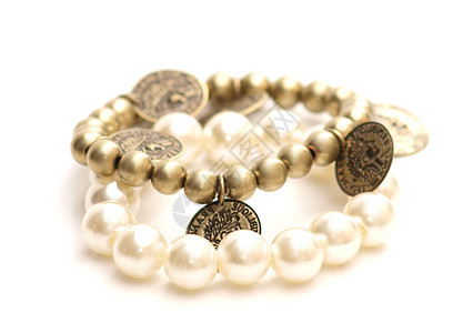 珍珠和耳环宝石耳朵项链魅力金子财富礼物展示女性金戒指图片